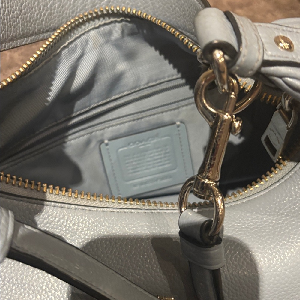 Coach Sky Blue Leather Shoulder Bag - Picture 5 of 5